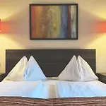 Clc Alpine Centre Hotel 4*