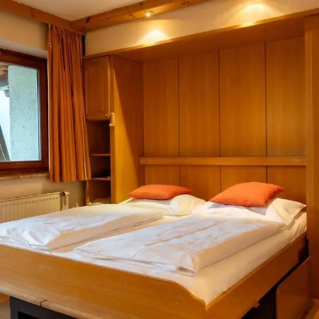 Clc Alpine Centre Otel 3*