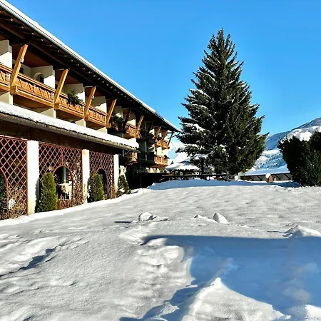 Clc Alpine Centre Hotel