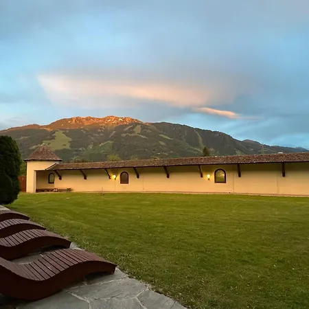 Clc Alpine Centre Otel Saalfelden