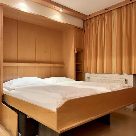 Hotel Clc Alpine Centre