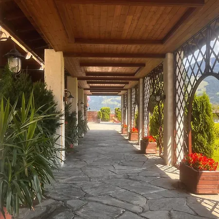 Clc Alpine Centre Hotel