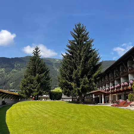 Hotel Clc Alpine Centre