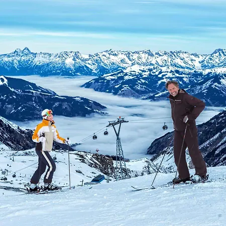 Clc Alpine Centre Hotel