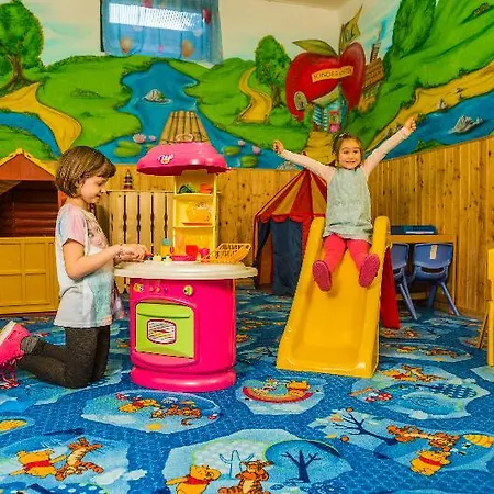 Clc Alpine Centre Hotel